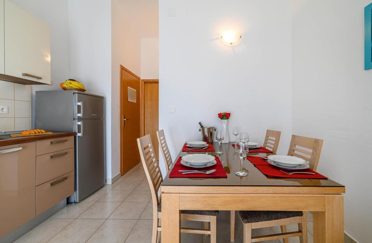 Apartments Vala Zaboric - With Boat Mooring Luaran gambar