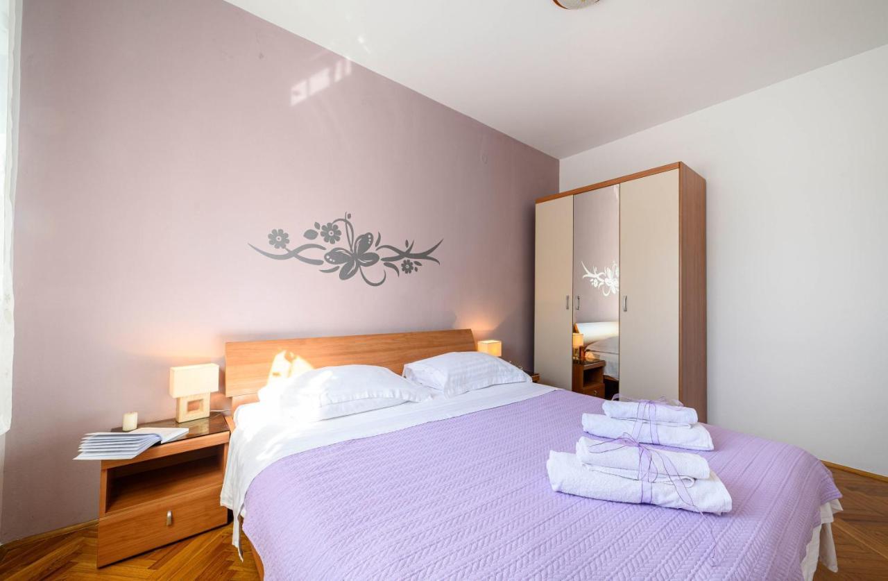 Apartments Vala Zaboric - With Boat Mooring Luaran gambar