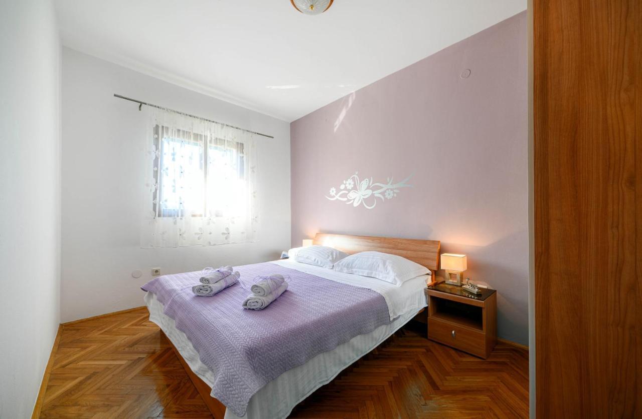 Apartments Vala Zaboric - With Boat Mooring Luaran gambar